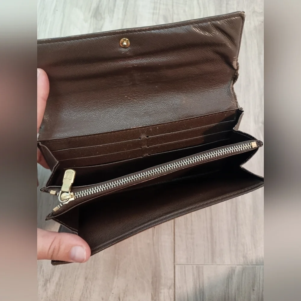 Authentic Louis Vuitton Damier Ebene Coated Canvas Leather Sarah Long Wallet